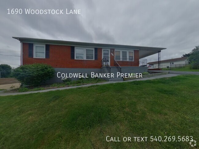 Building Photo - Charming Brick Ranch Just Outside Winchest... Rental