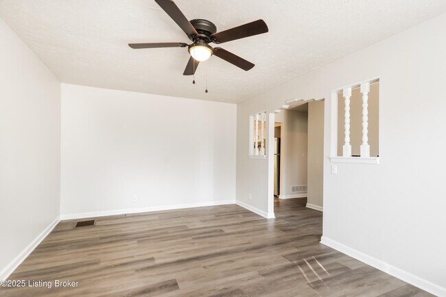 Photo - 4214 St Thomas Ave