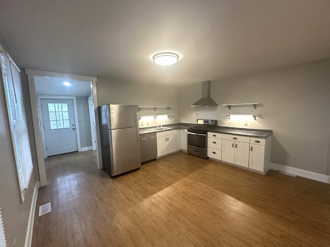 Photo - 2 Bedroom Duplex in Downtown Westminster
