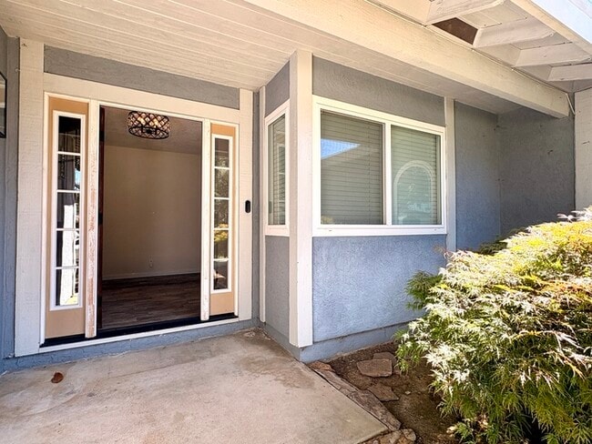 Photo - Beautiful 3 Bedroom, 2.5 Bathroom Fully Remodeled Home in Orangevale!