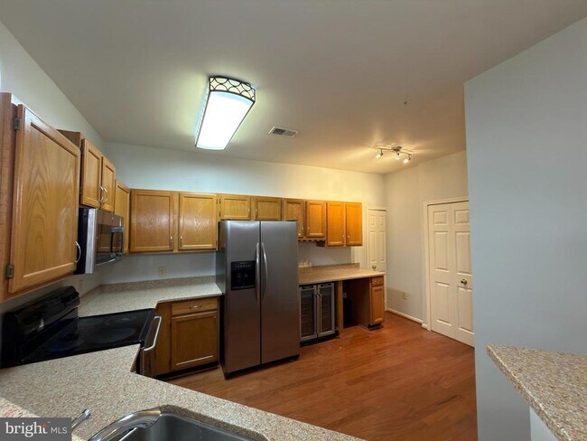 1426 Nutwood Ct