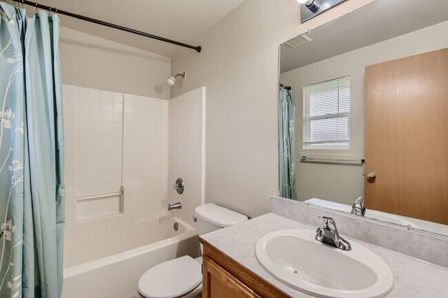 Photo - Gorgeous 3 Bed 2 Bath Updated Home @ the Ideal Marysville Location!