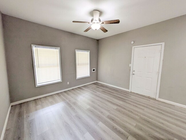 Photo - 1478 Johns St Unit 1478 Johns St - 2-RTR 07/17/26