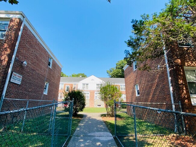 Photo - 194 Park Ave Unidad 1B1