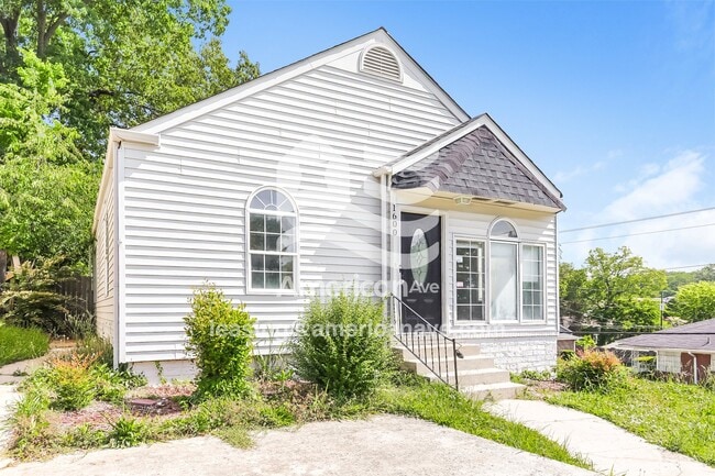 Photo - 1600 4th Terrace W