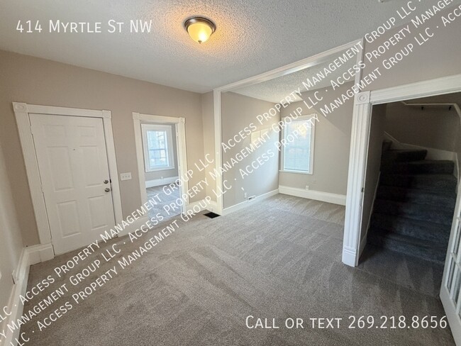 Photo - 414 Myrtle St NW
