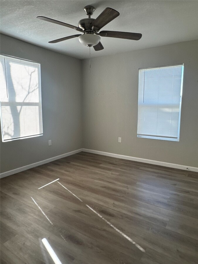 Photo - 432 Dr. Martin Luther King Jr. Dr.