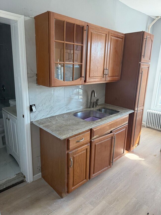 Photo - 189 Sheridan Ave