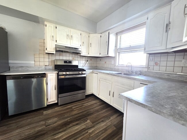 Photo - 10 Blanche St Unit 1