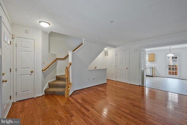 Photo - 8316 Widgeon Pl