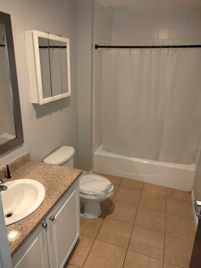 Photo - 210 Farmington Ave Unit 102