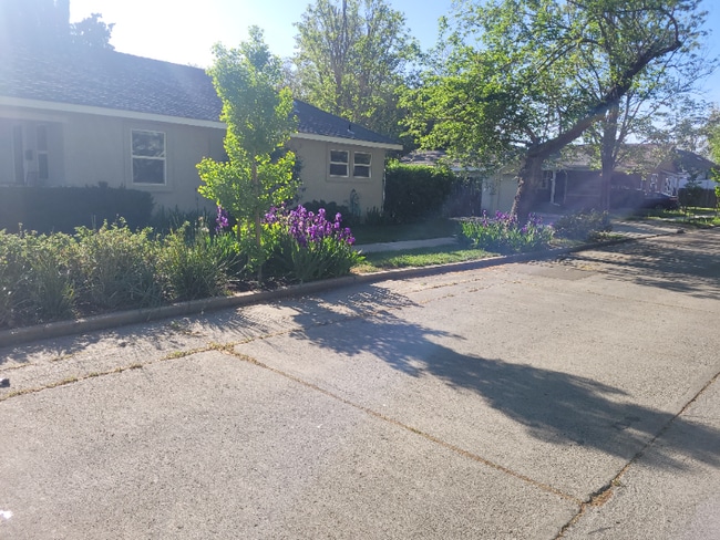 Photo - 360 W Highland Ave