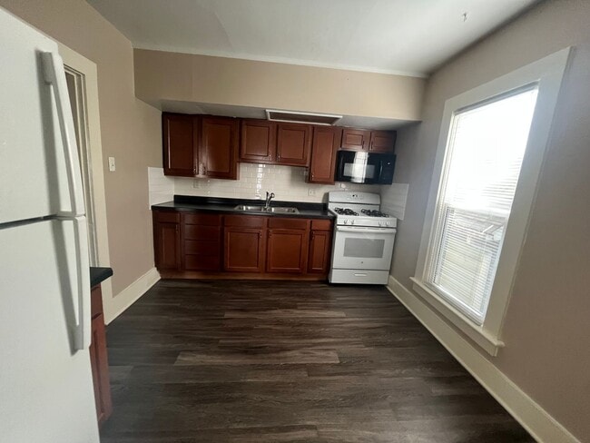 Photo - 1211 W Packard Ave Unidad Apt B