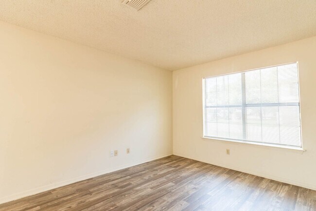 Photo - FP101 Unit 101