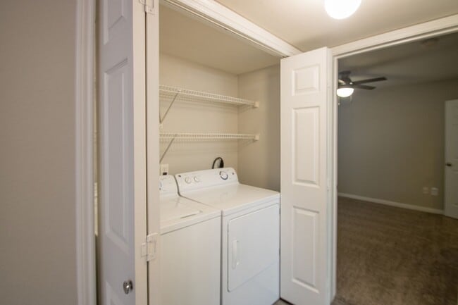 Photo - Wyndham Apartments