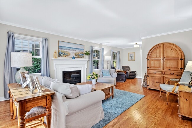 Photo - 21 Travers St