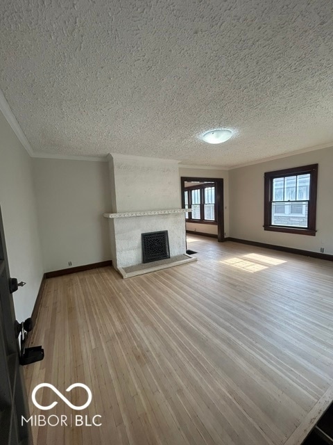 Photo - 811 Dequincy St