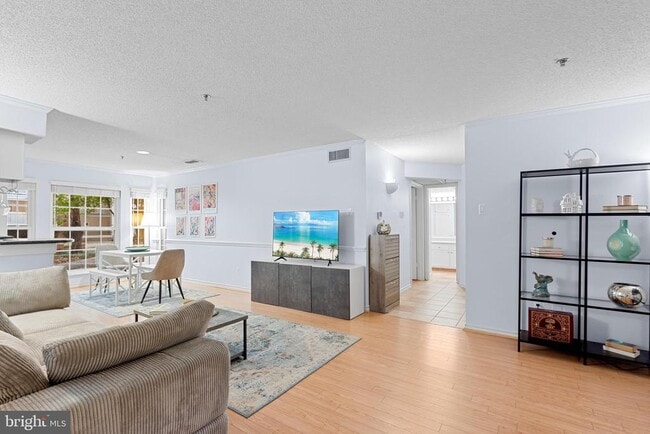Photo - 1504 Lincoln Way Unit 106