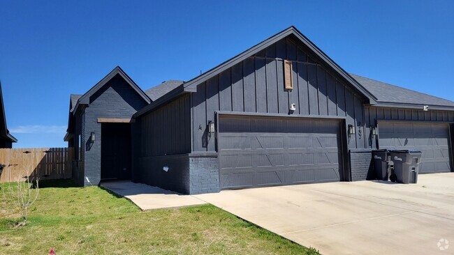 Building Photo - 7202 22nd Pl Rental