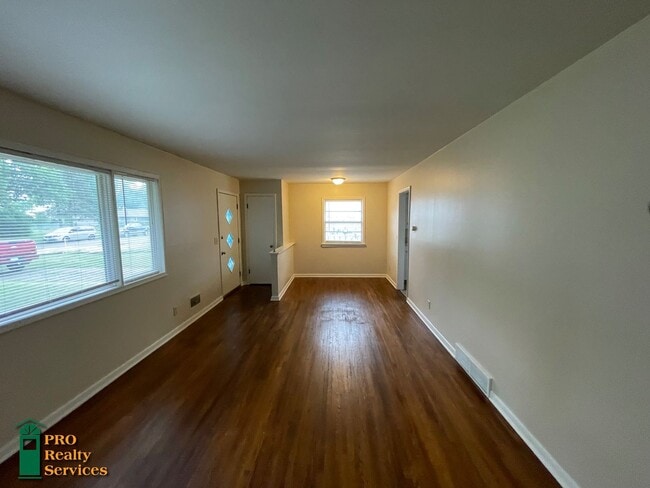 2 Bedroom Home in Blaine - 2 Bedroom Home in Blaine