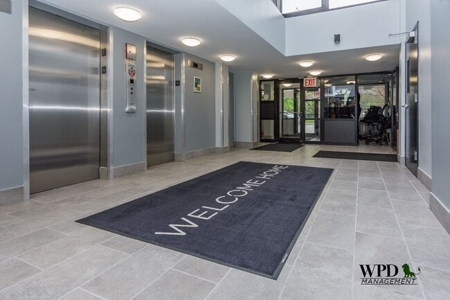 Photo - 6505 S Lowe Ave Unit 1