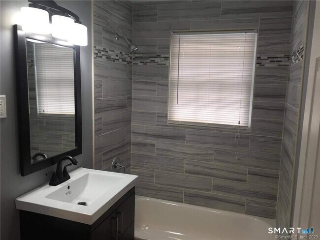 Photo - 7 Grandview Dr Unit 37D