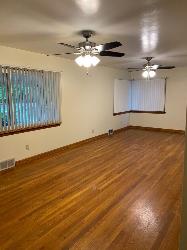 Photo - 8986 King Graves Rd NE