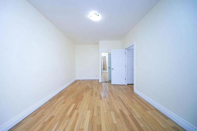 Photo - 2950 Ocean Ave