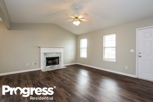 Photo - 311 Bainbridge Cir