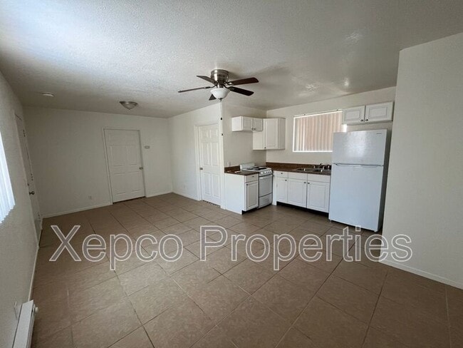 Building Photo - 66300 Hacienda Ave Unit #B Rental