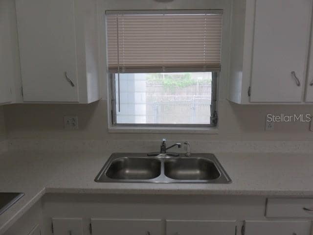 Photo - 2204 20th Ave W