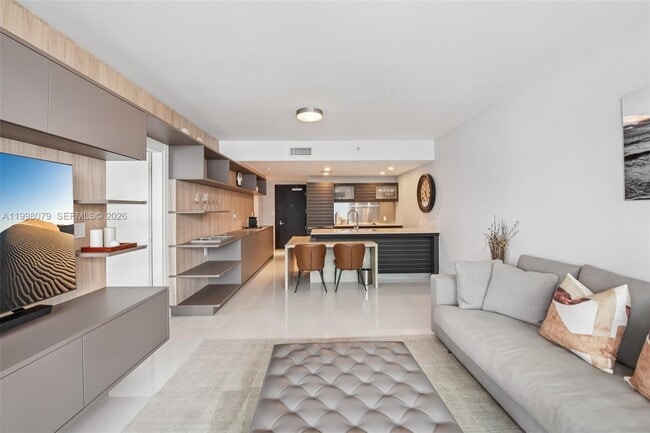 Photo - 200 Biscayne Blvd Way Unit 3113