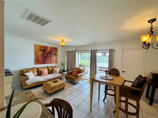 Photo - 614 Orange Dr Unidad 200