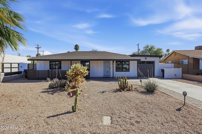 Photo - 2812 N 71st Pl