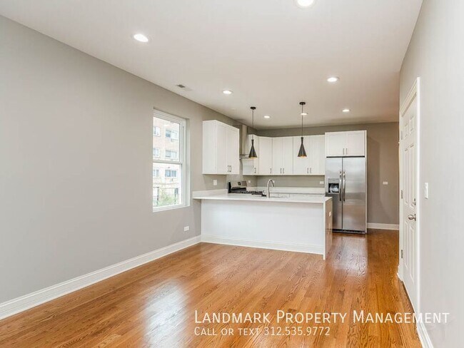Photo - 4737 S Michigan Ave Unit #2