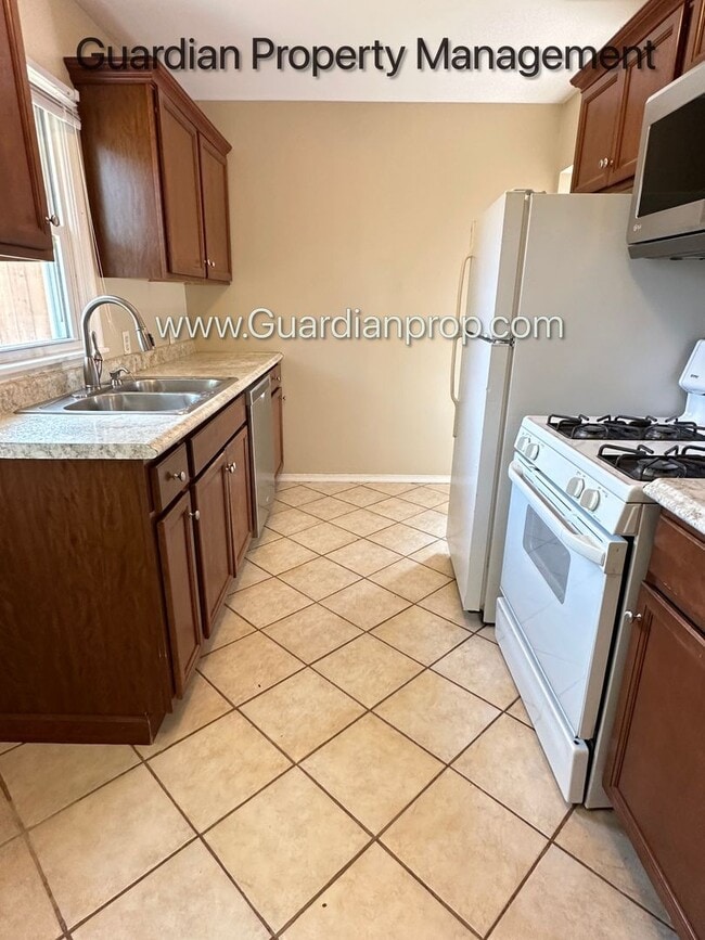 Photo - South Minneapolis Single Family Home, Gara...