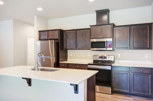 Photo - 8414 63rd Pl NE
