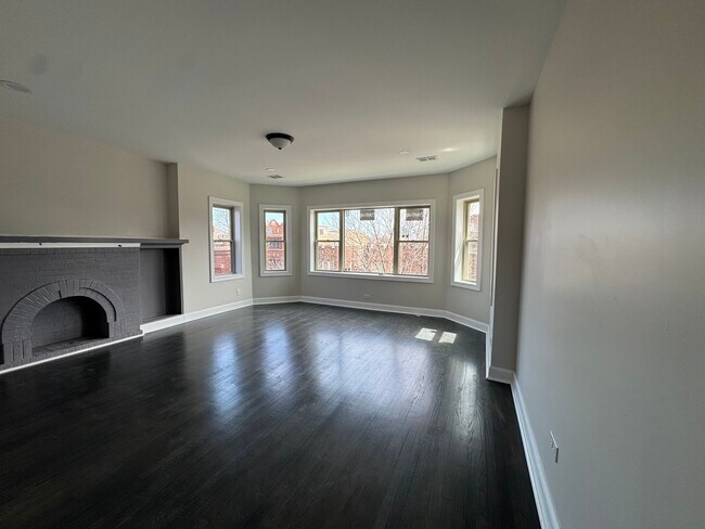 Photo - 7730 S Cornell Ave Unit 3