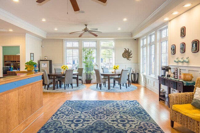 Harbor Village Apartments