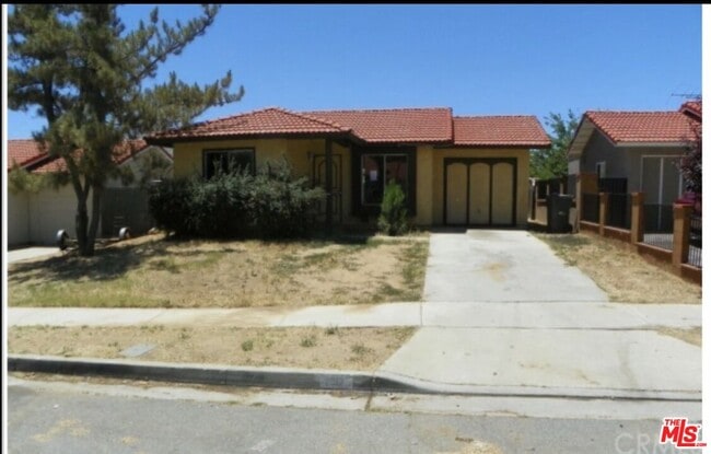 Photo - 2912 Mohawk Rd House