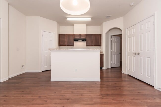 Photo - 5410 Latta Plantation Dr