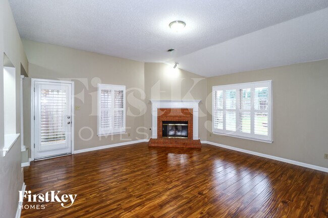 Photo - 1529 Appling Wood Cove S