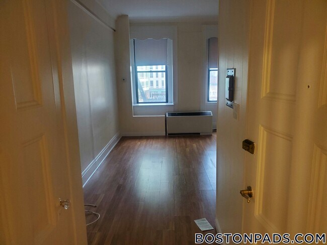 Photo - 62 Boylston St Unidad 521