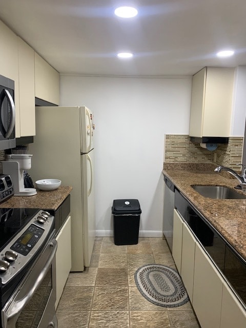 Kitchen side view - 4500 W Brigantine Ave Unit 1308