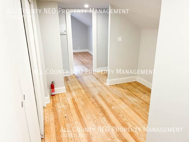 Photo - 18226 Winslow Rd Unit Upper