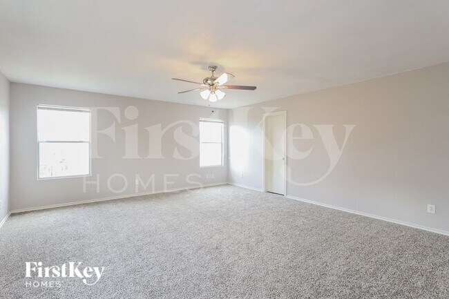 7615 Fishers Pth