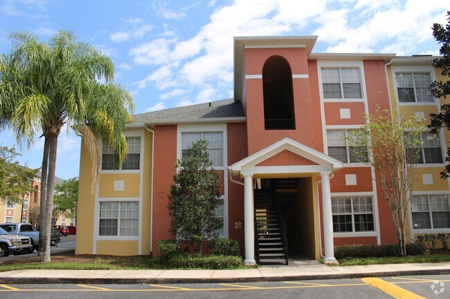 Building Photo - 3 Bedroom, 2 Bath First Floor Condo Unit!