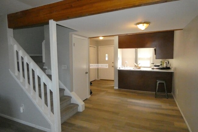 Photo - 4712 Edison Ln