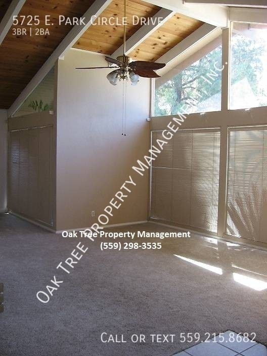 Photo - 5725 E Park Cir Dr