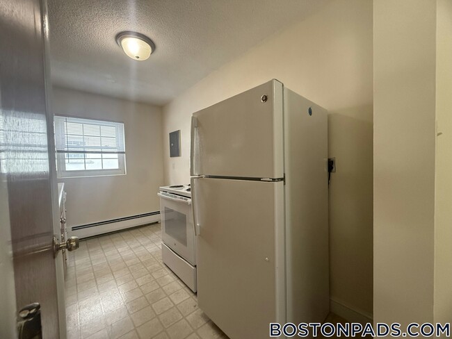 Photo - 11 Brattle St Unit 4